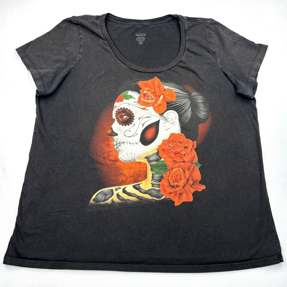 Torrid Shirt Womens Plus 2 2X Black Sugar Skull Day of the Dead Roses Graphic T